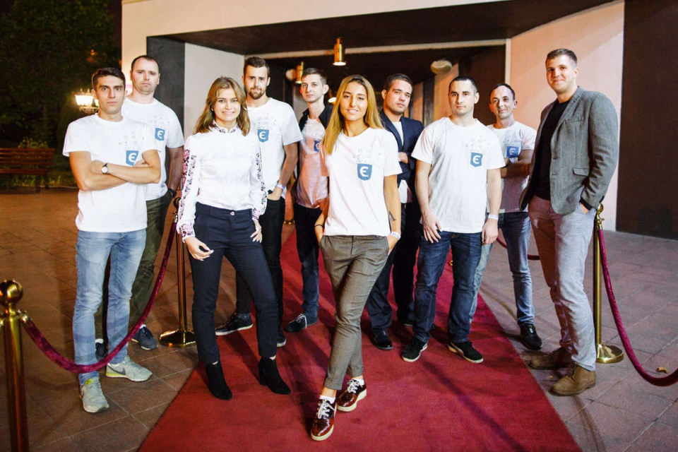 єСвоє - історія!