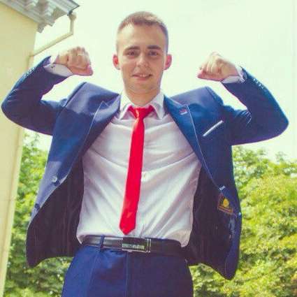 Евгений  Карягин 