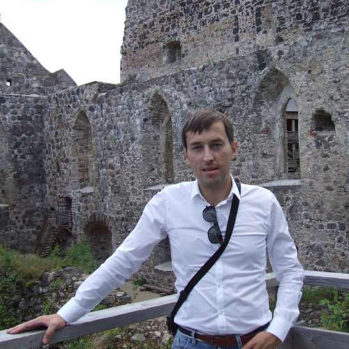 Анатолiй Полiщук