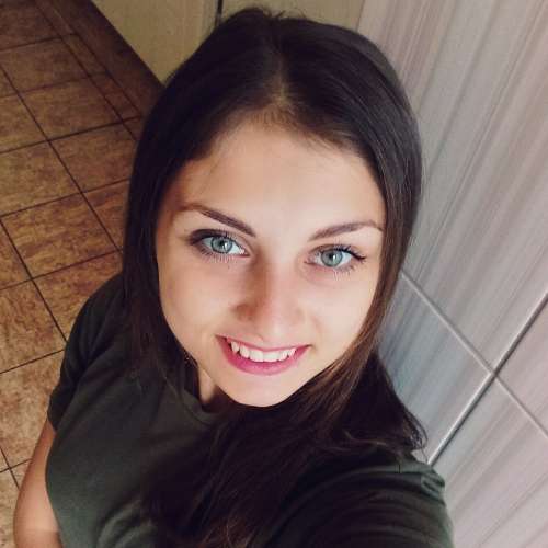 Daria  Raines 