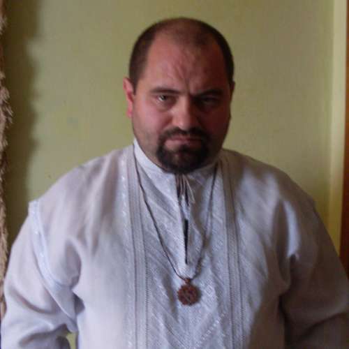 АНДРІЙ КАМІНЬ
