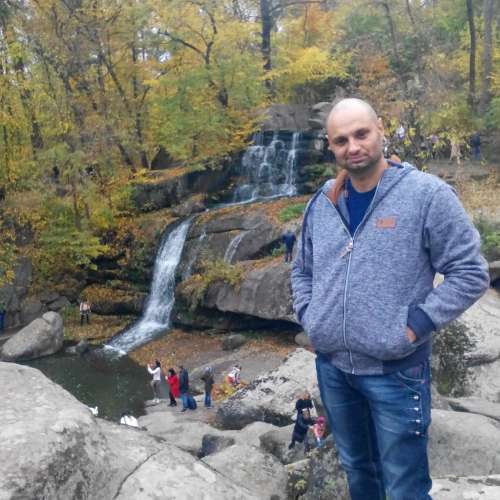 Павел Данченко