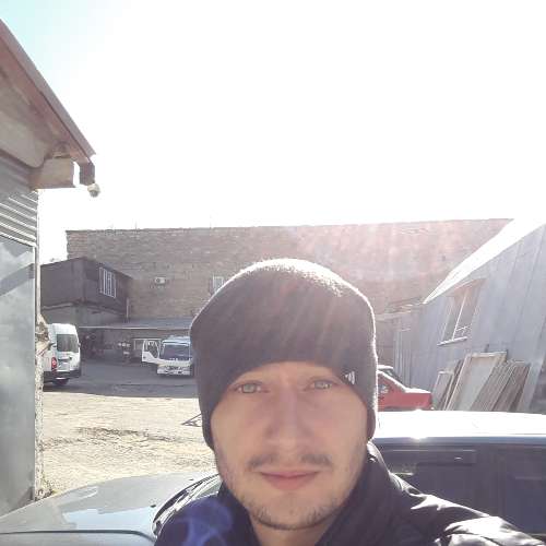 Максим Богомолов