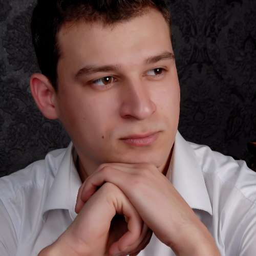 Степан Романюк