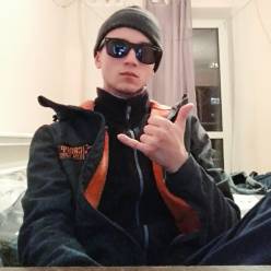 Влад Онищук
