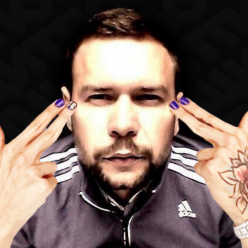 Максим Салин