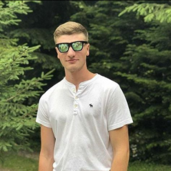 Денис Соколов